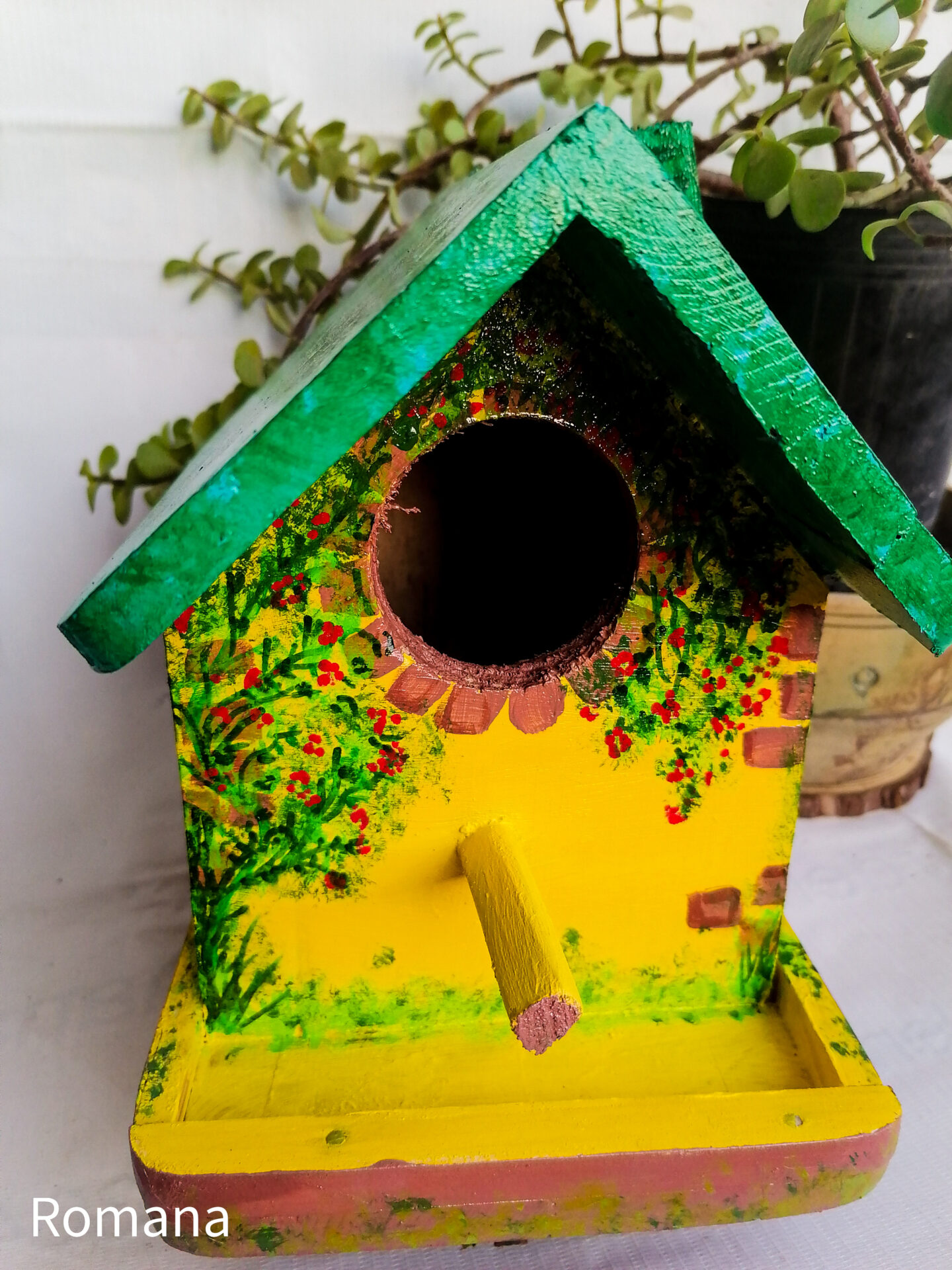 IMG_20230113_162540 (2) Bird Nesting House - Image 1