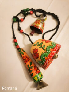 Hand Painted Clay Bell ( JHUMAR )